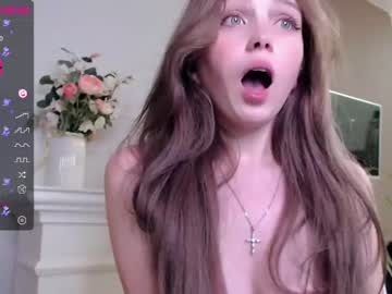 girl cam small_blondee image #1314826