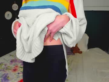 girl cam innocentprovenguilty image #2418251