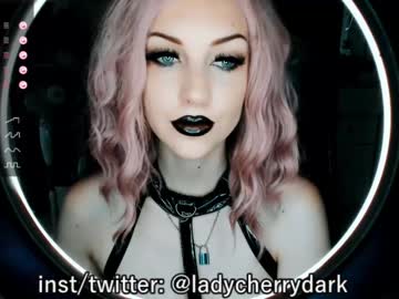 girl cam julia_wilson image #1629129