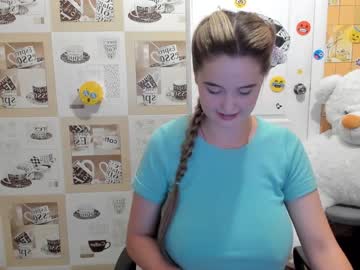 girl cam emmika_ image #1554186
