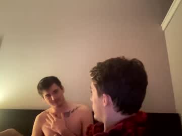 man cam roomiebros image #2229912
