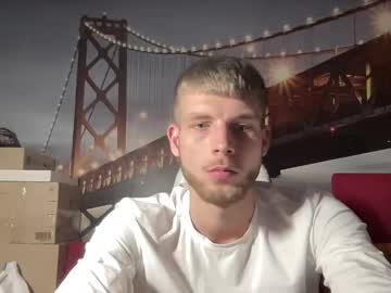 man cam raw_edge image #4685414