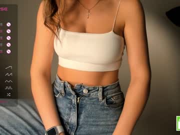 girl cam brittcubitt image #4412344