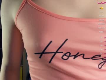 girl cam youne_and_beautiful image #3243794