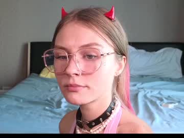 couple cam ellie_mcqueen image #4309001