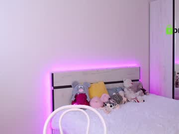 girl cam princess_lolli image #2310048