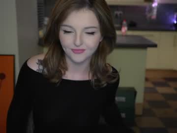 girl cam lucydelovely image #1984811