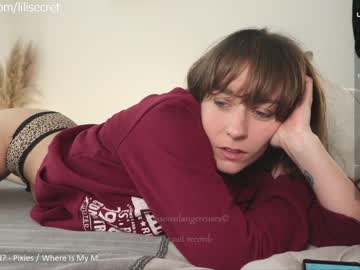 girl cam liaisonsdangereuses image #744256