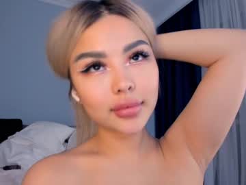 girl cam bae_suz image #347902