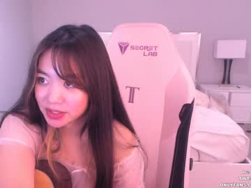 girl cam clara_chan image #929586