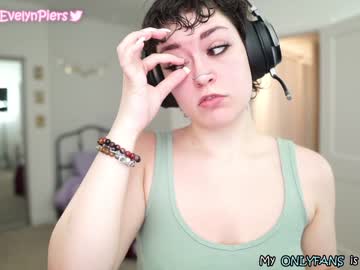 girl cam evelynpiers image #1264438