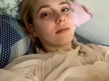 girl cam holydori image #935964