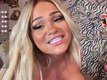 girl cam ari_02 image #3649594