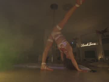 girl cam hannahjames710 image #4473962