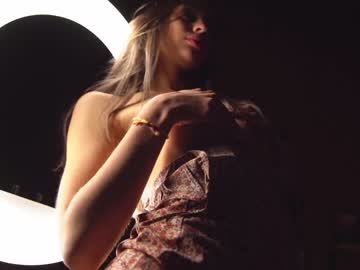 girl cam cuteelsa_ image #3851439