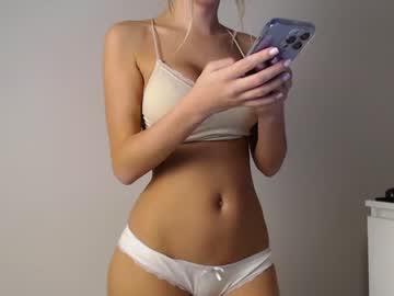 girl cam trixie_taylor image #3647207