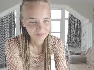 girl cam infinite_reality image #1399091
