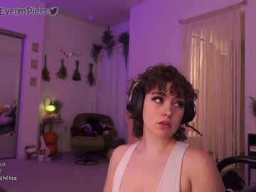 girl cam evelynpiers image #2066041