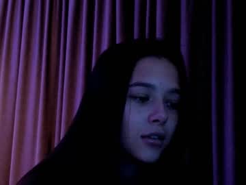 girl cam emilybatee image #3557035