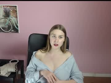 girl cam nextdoorgir_l image #2821409