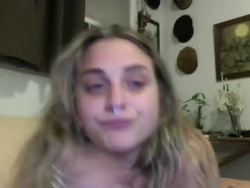 girl cam bambidear420 image #2977351