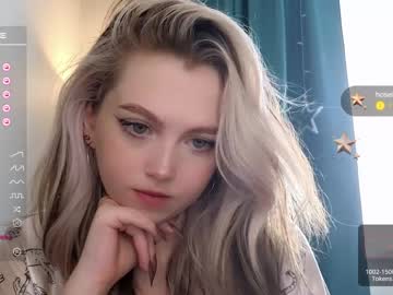 girl cam small_blondee image #3554328