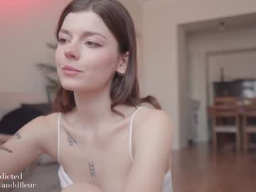 girl cam auddicted image #1975840