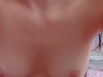 girl cam little_effy18 image #4099277