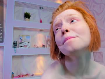 girl cam gingers_hugs image #4138959