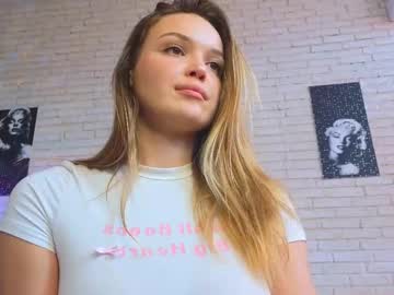 girl cam peachylina image #4724564