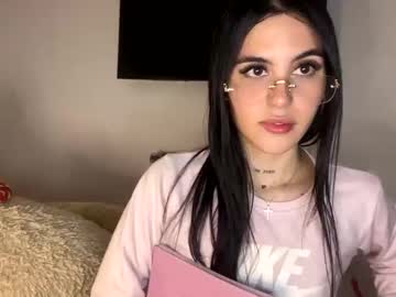 girl cam lilycruzvip image #4637813