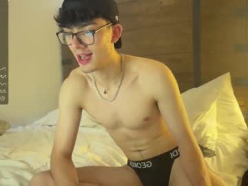 man cam brandon_naud image #3638006