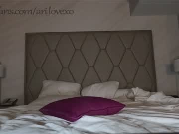 couple cam ari_lovexo image #2400325