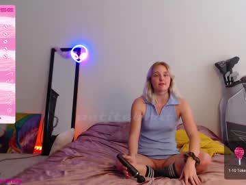 girl cam petitebrat image #2813131