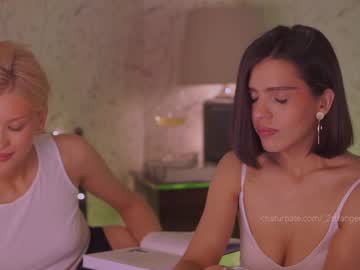 girl cam _2strangers image #1526437