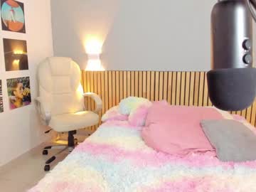 girl cam little_effy18 image #4246171