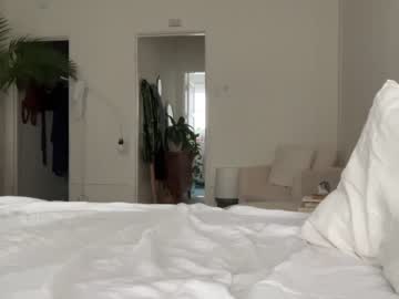 girl cam pretendlunch image #3504842