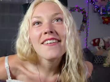 girl cam lilfknsquirt image #4722331