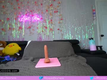 girl cam rosiebones image #2613923