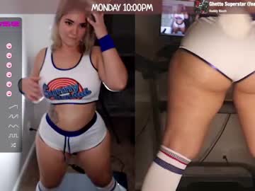 girl cam milavalentinax image #1921981