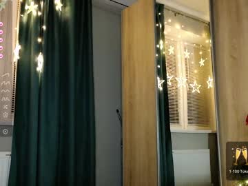 girl cam small_blondee image #3916470