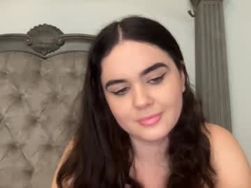 girl cam gia_is_horny image #2405783