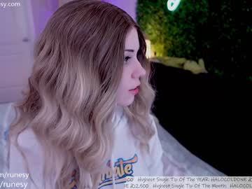 girl cam runesy image #4128556