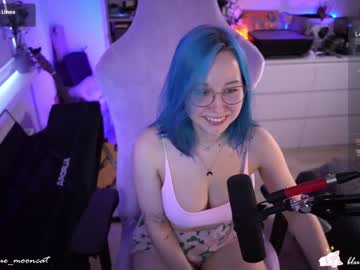 girl cam blue_mooncat image #4483964