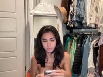 girl cam anastasiapetitegirll image #2829048