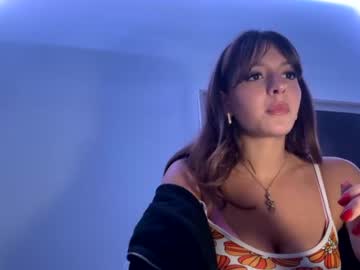 girl cam laraadriana image #3038879