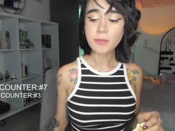 girl cam lonelly_lolly98 image #3945867