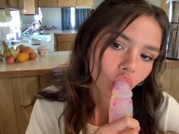 girl cam lilyofearth image #4496069