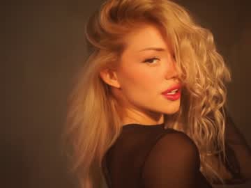 girl cam bunnylia__ image #3186823
