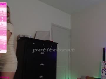 girl cam petitebrat image #2833325